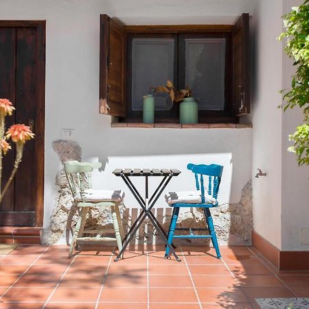 Bed And Book Giusino Bed & Breakfast Palermo Dış mekan fotoğraf
