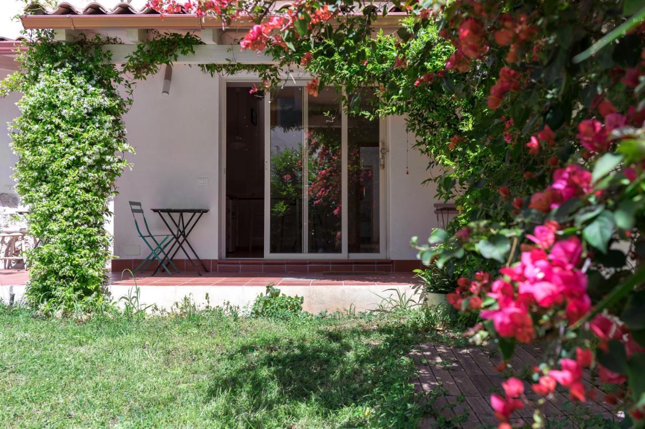 Bed And Book Giusino Bed & Breakfast Palermo Dış mekan fotoğraf